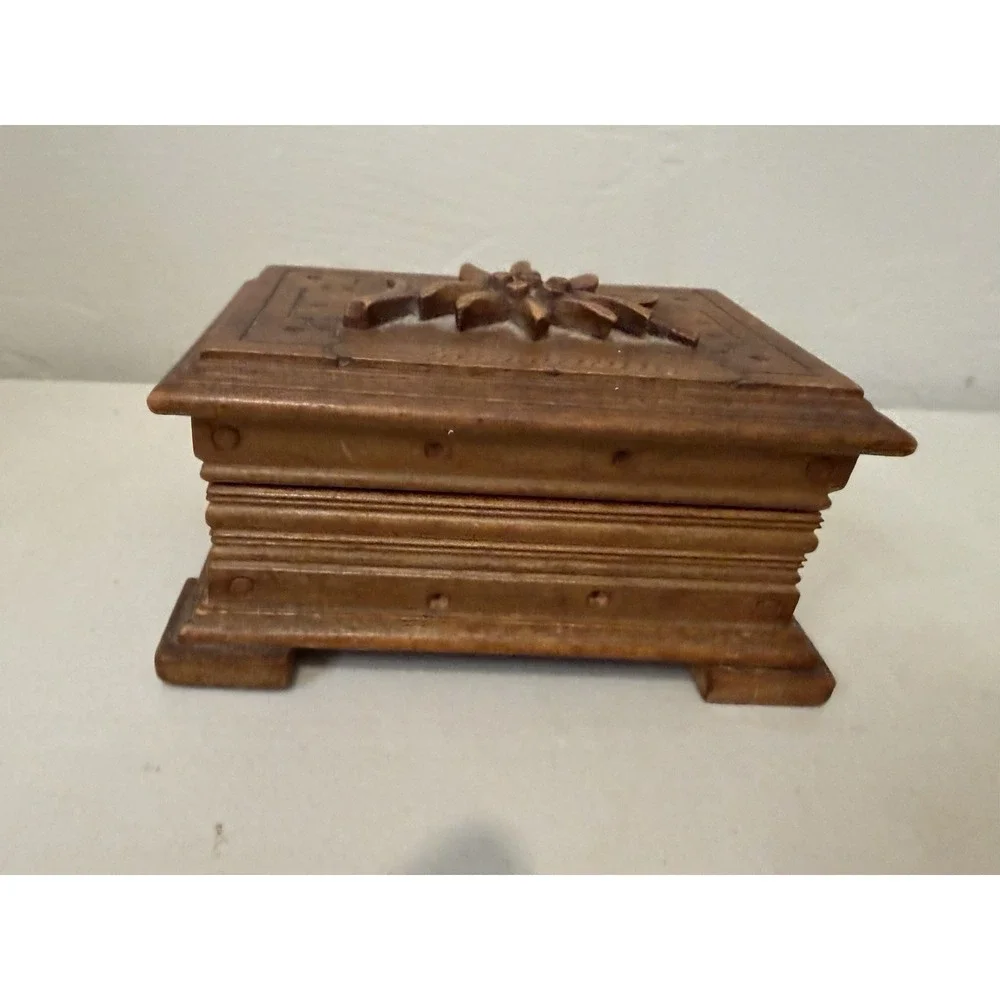 Antique German Warmbrunn Hand Carved Wood Trinket Jewelry Box Black Forest Style